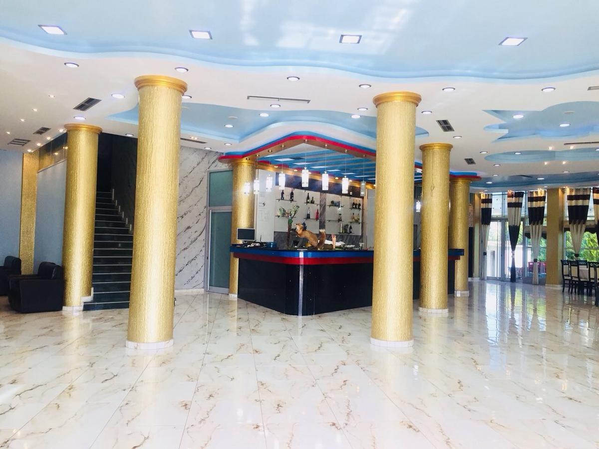 Hotel Fari