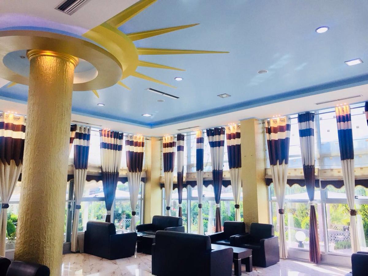 Fari Hotel Golem (Tirana)